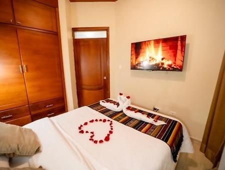Tourist House Suites 2 Otavalo Eksteriør bilde
